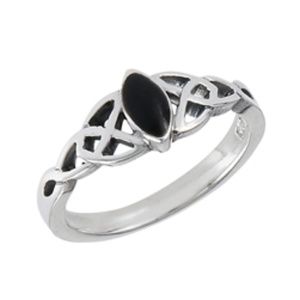 Sterling Silver Celtic Ring with Synthetic Black O